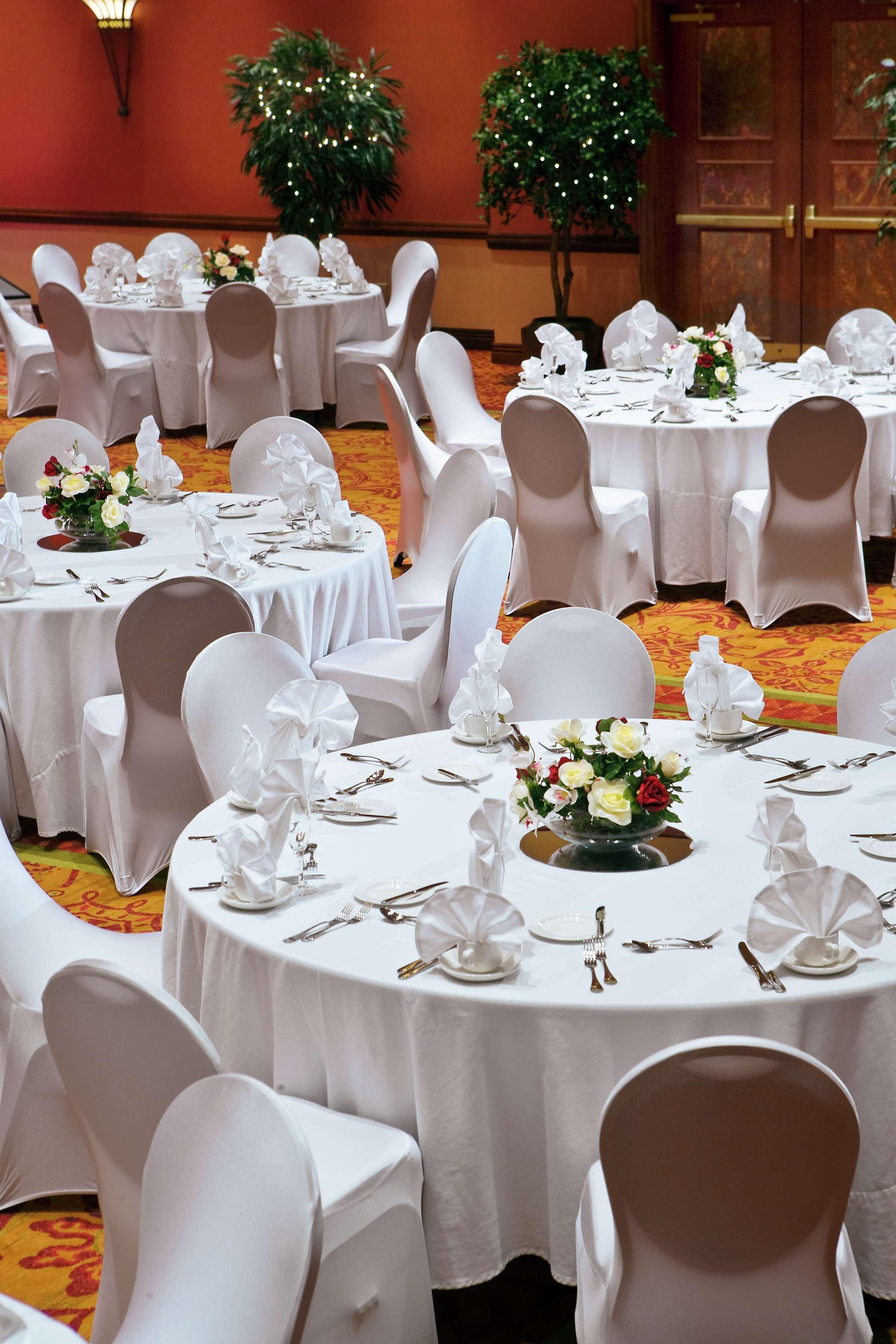 Embassy Suites By Hilton Norman Hotel & Conference Center Ngoại thất bức ảnh