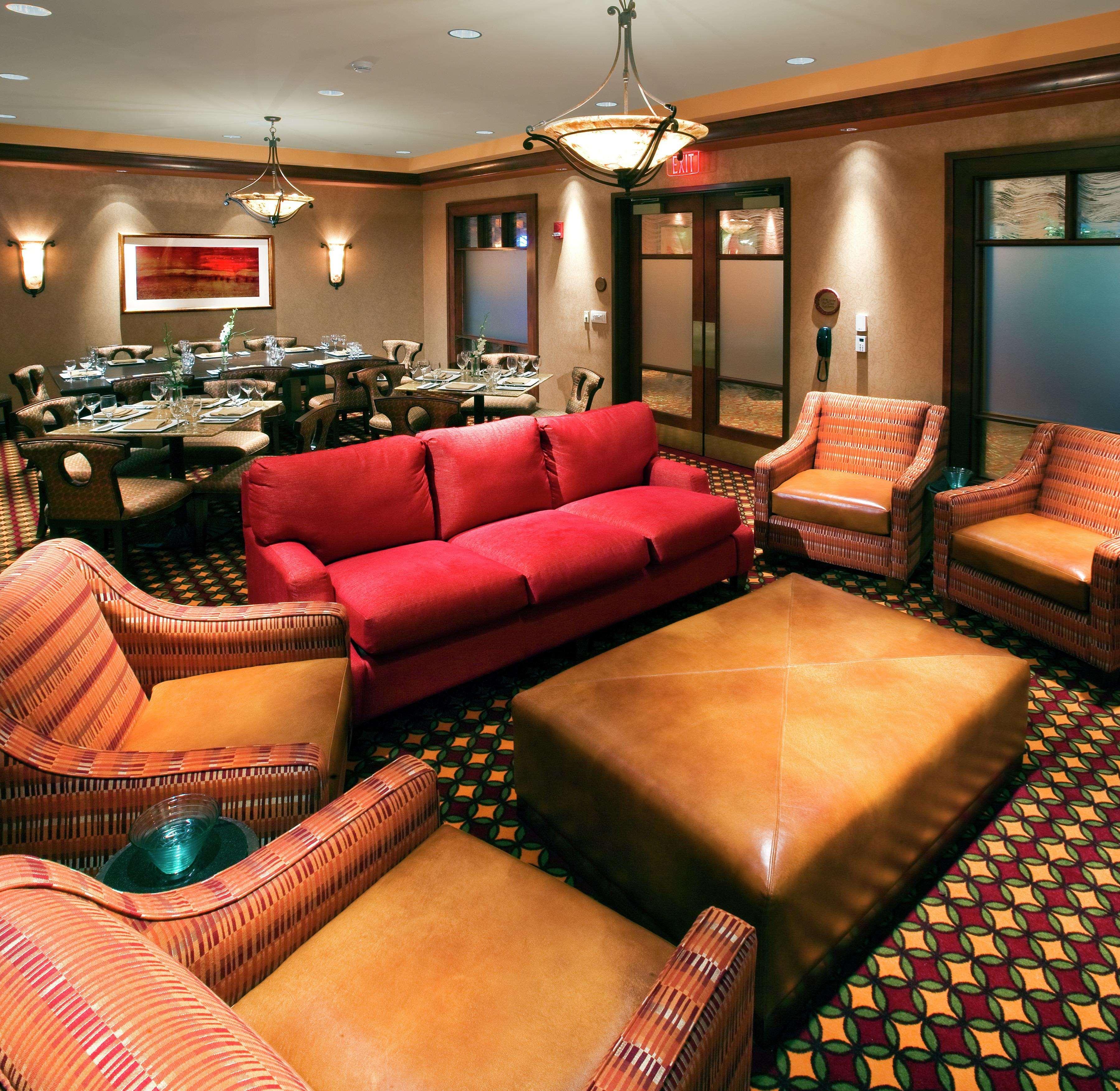 Embassy Suites By Hilton Norman Hotel & Conference Center Ngoại thất bức ảnh