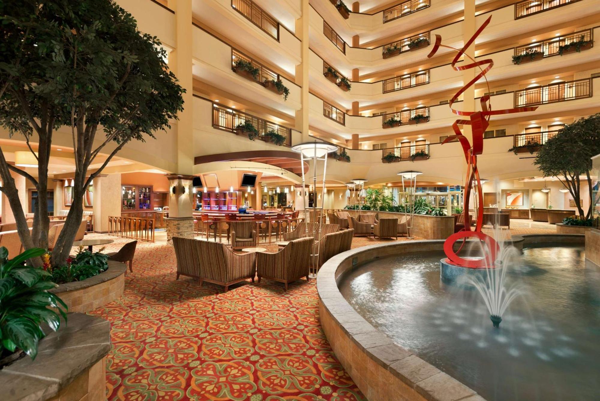 Embassy Suites By Hilton Norman Hotel & Conference Center Ngoại thất bức ảnh
