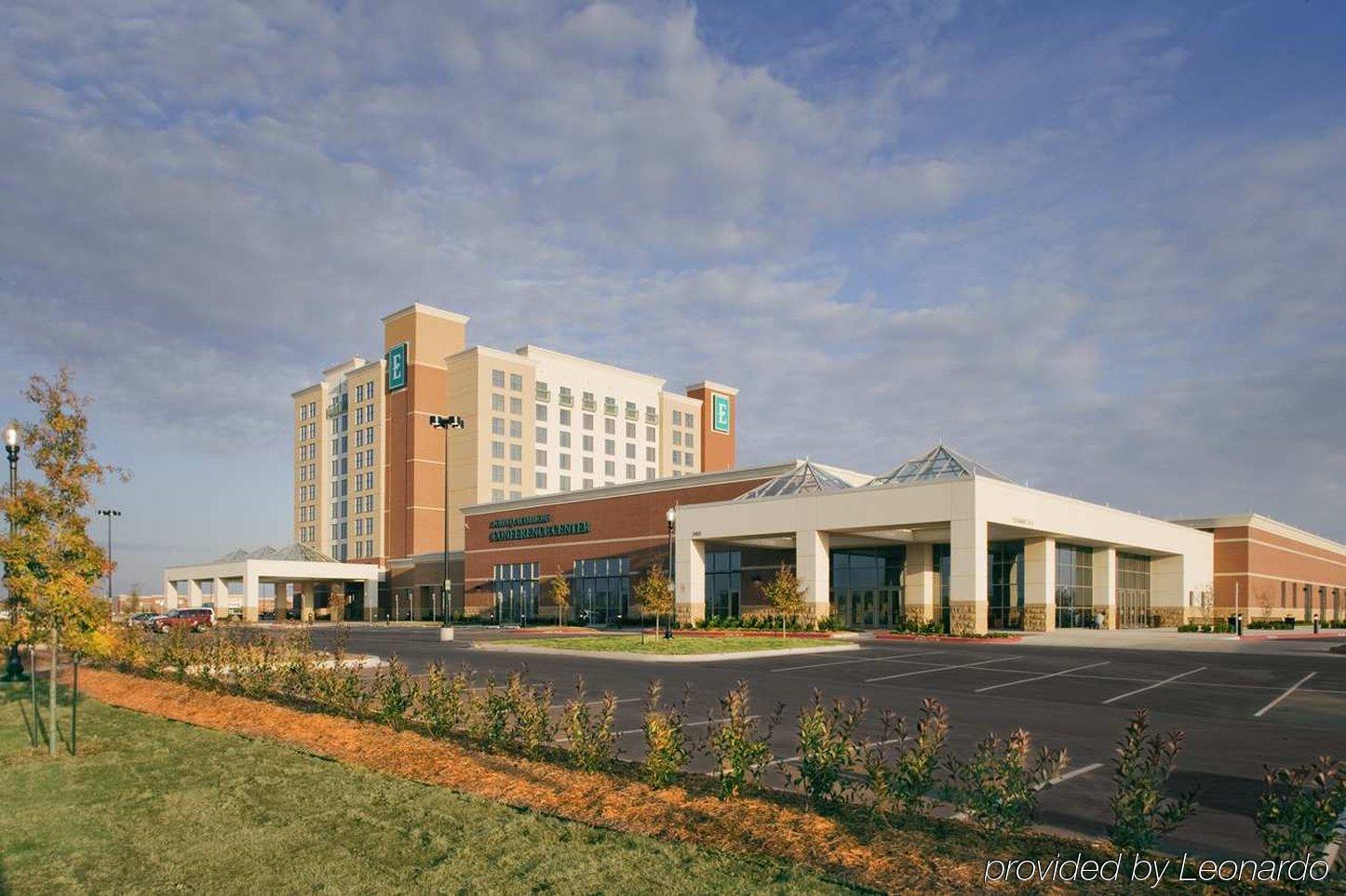 Embassy Suites By Hilton Norman Hotel & Conference Center Ngoại thất bức ảnh